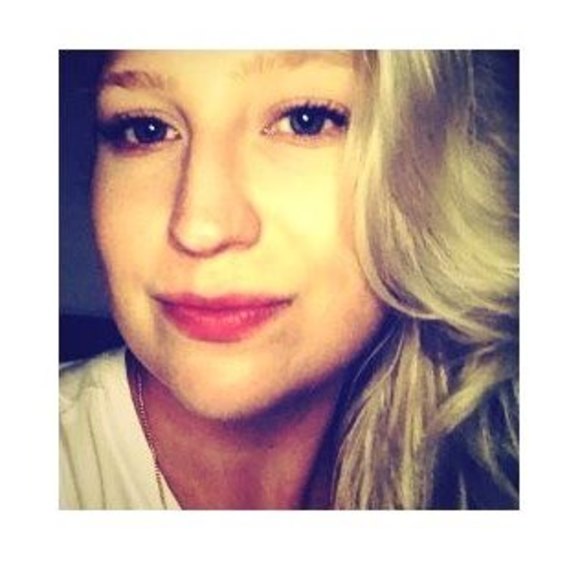 Meet your Posher, Lesley - Picture 1 of 1